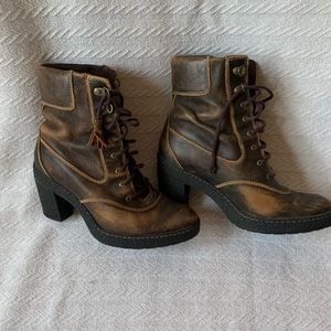 Timberland winter lace-up boots with rubber soles